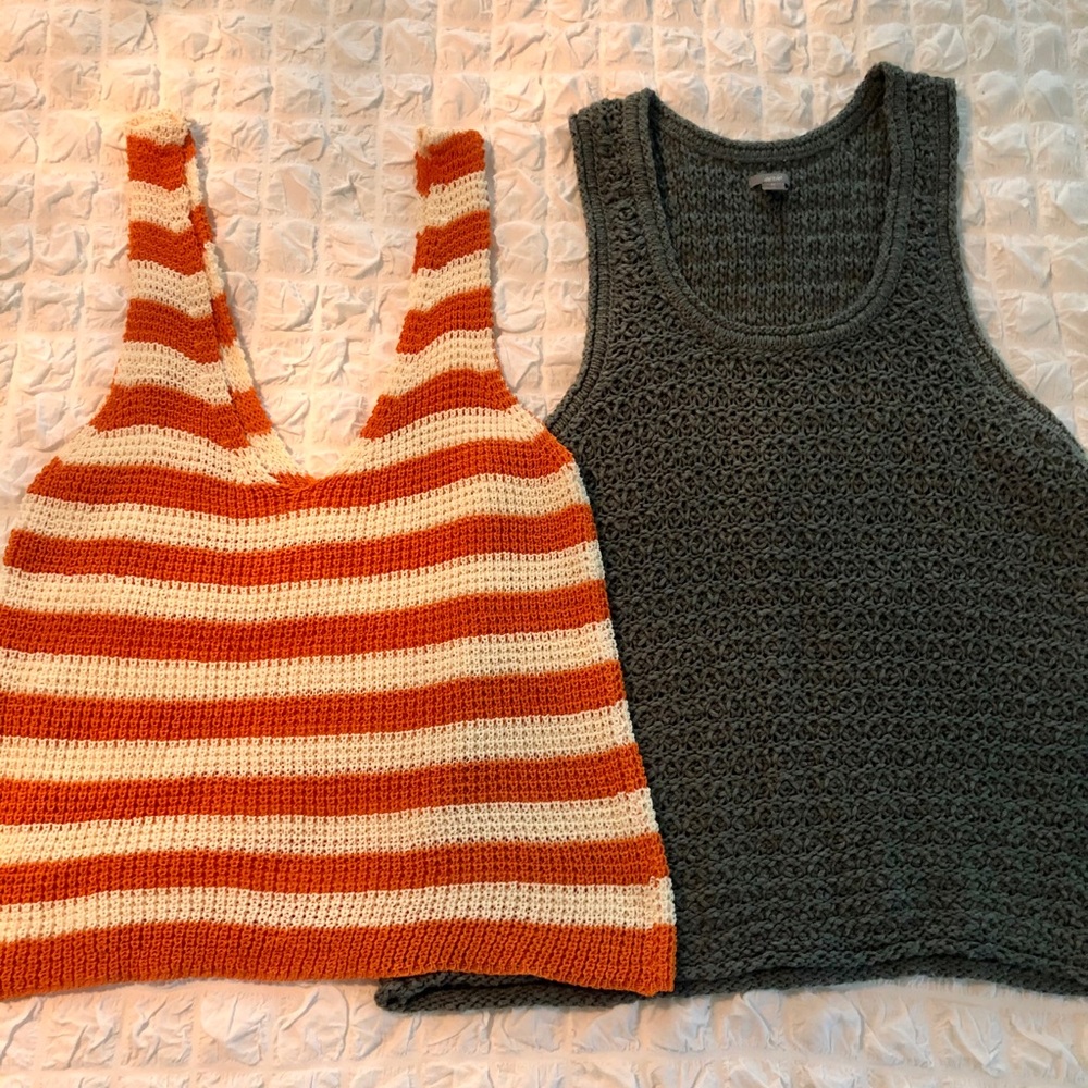 Lot of 2 Resort Vacation Wear Summer Tanks L/XL
